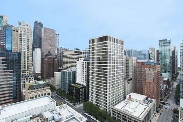 Chicago Marriott Downtown Magnificent Mile image 9